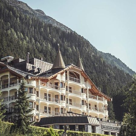 Schlosshotel Ischgl 5 Kültér fotó